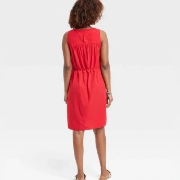 Knox Rose Sleeveless Crochet Detail Dress Red Small - Picture 3 of 3